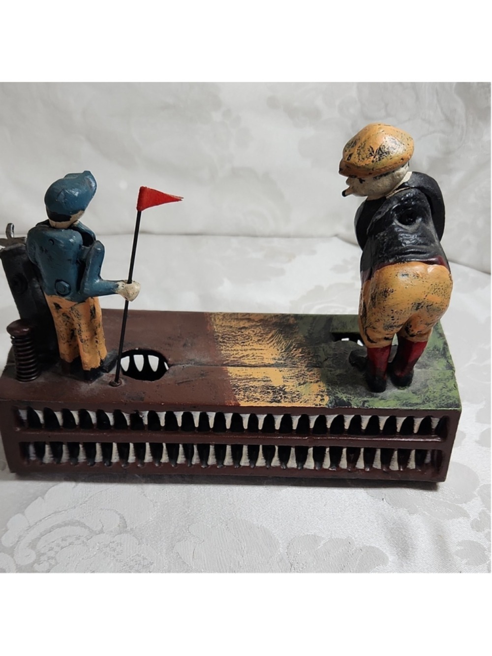 Vintage Golf Mechanical Cast Iron Coin Bank | Birdie Putter & Caddie Figurine - Picture 4 of 13